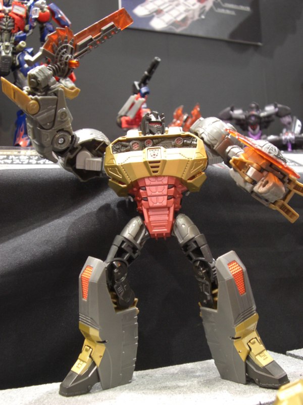 Tokyo Toy Show 2013   Metroplex New Images And More From Tranformers Generations Display  (26 of 38)